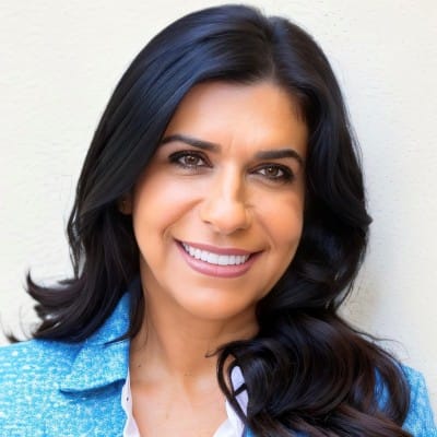 Headshot of Ivon Mesa, Senior Advisor at MDCR